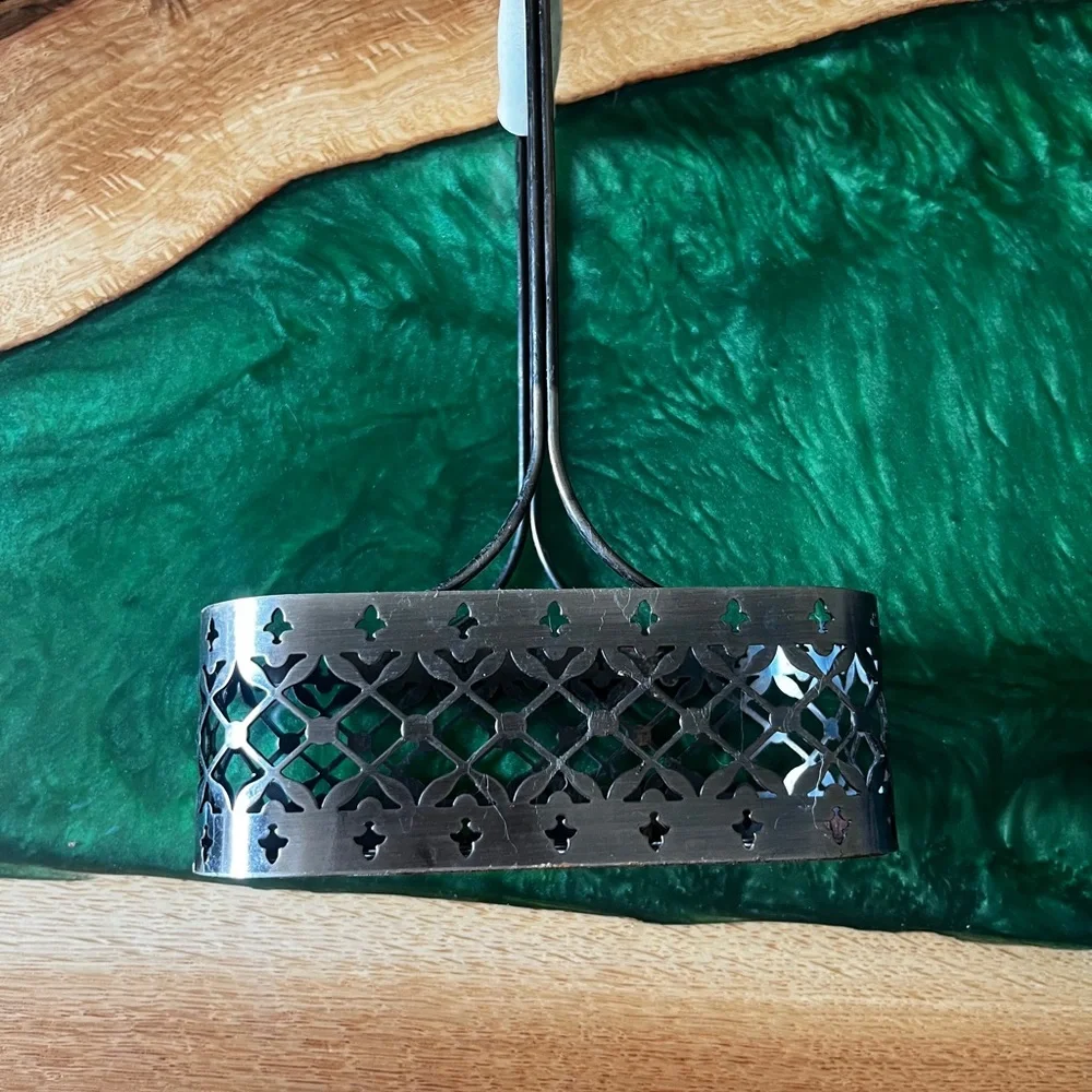 Metal Wire Basket with Handle